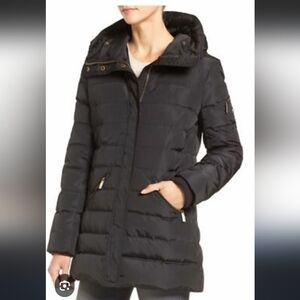 Michael Kors Black Hooded Puffer Coat Size M